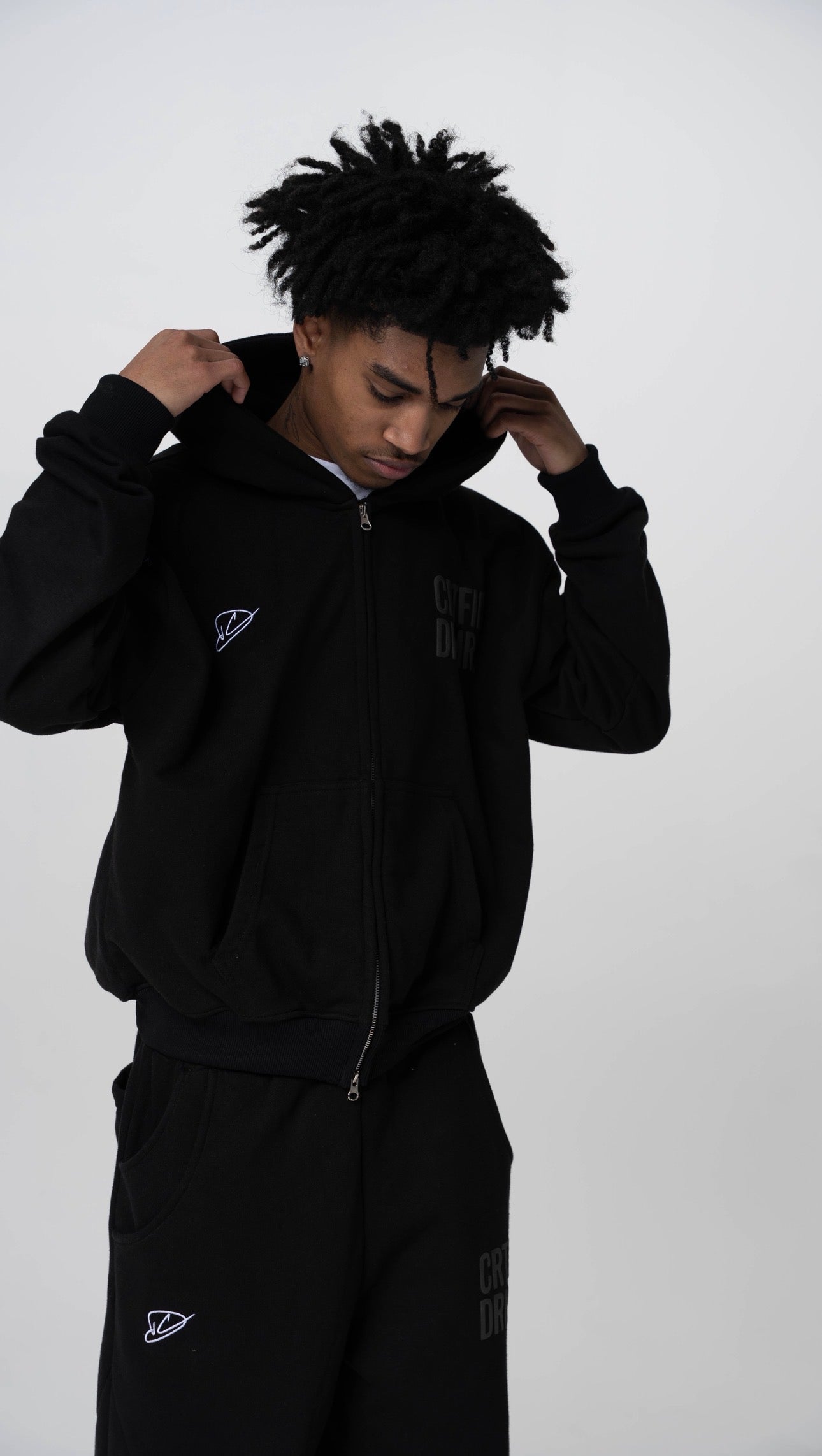 YIN Chemistry Zip-Up