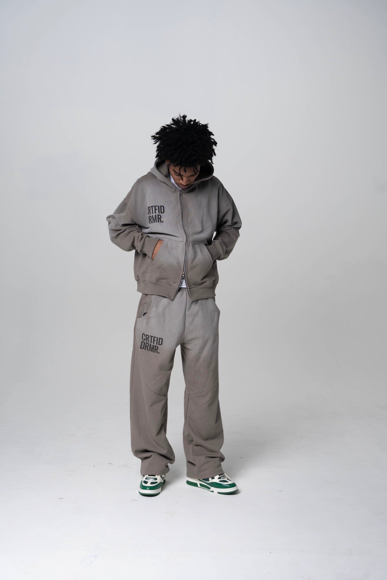 YANG Chemistry Sweats