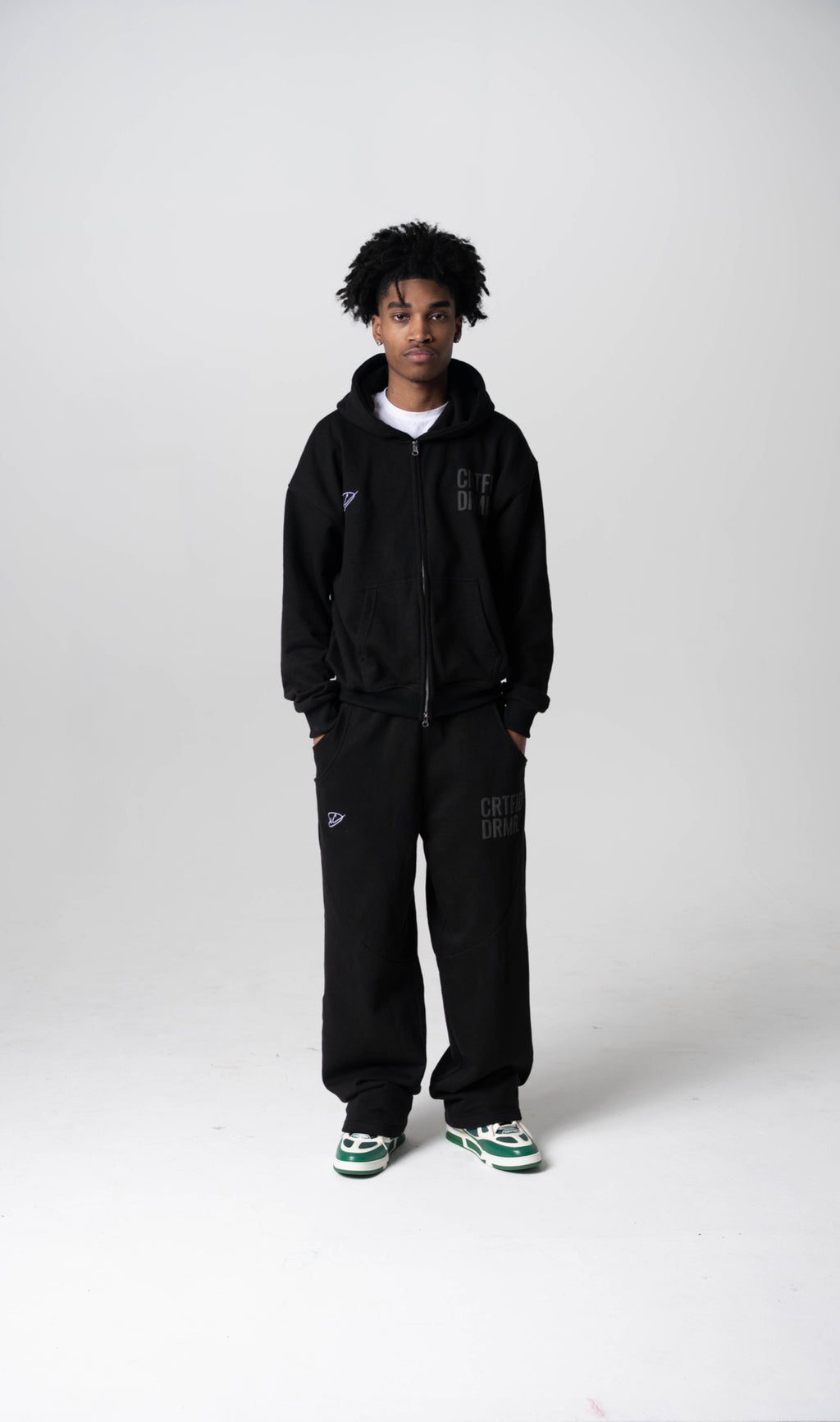 YIN Chemistry Zip-Up