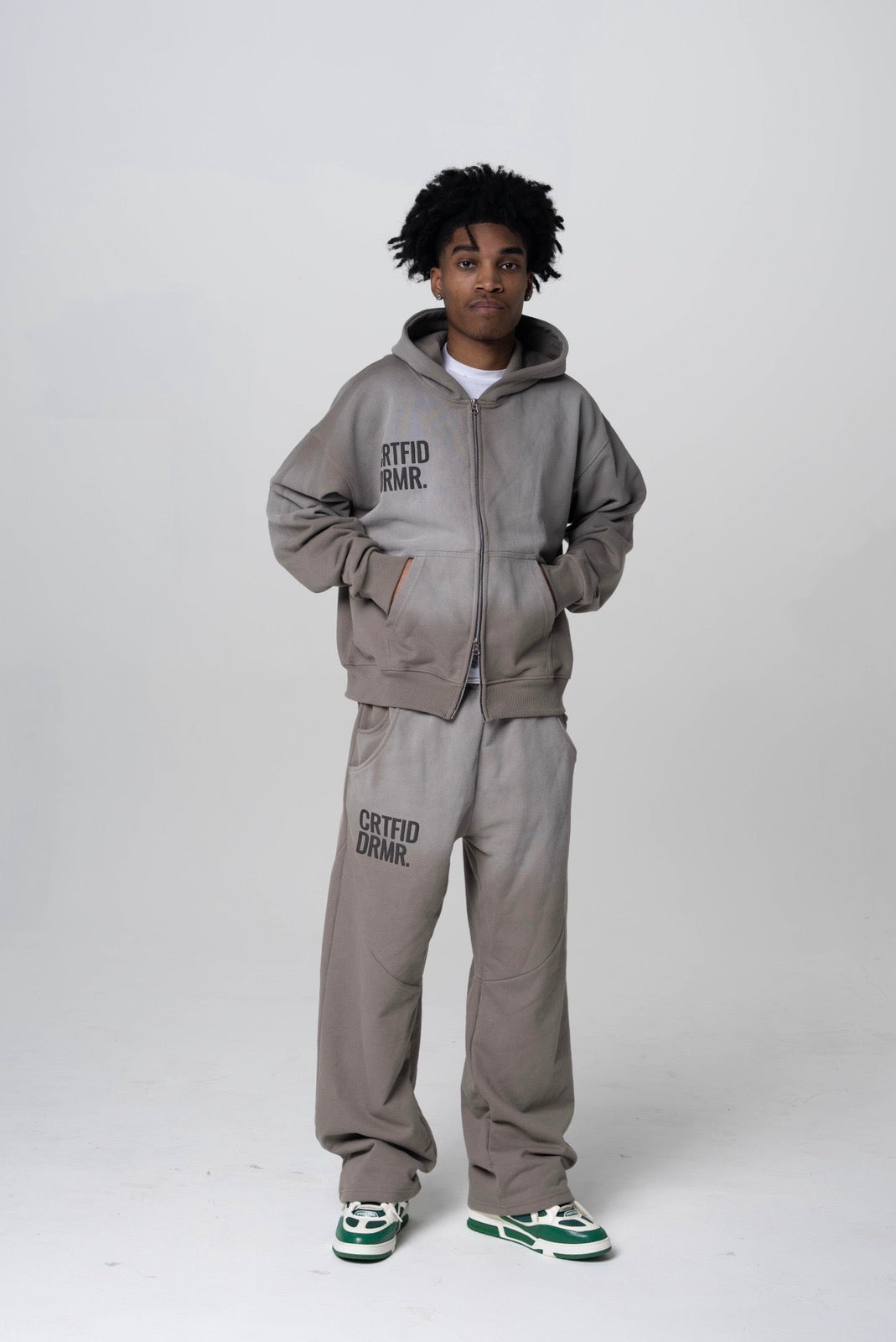 YANG Chemistry Sweats