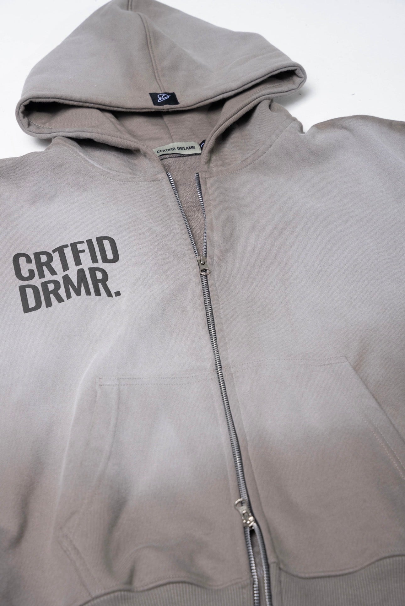 YANG Chemistry Zip-Up